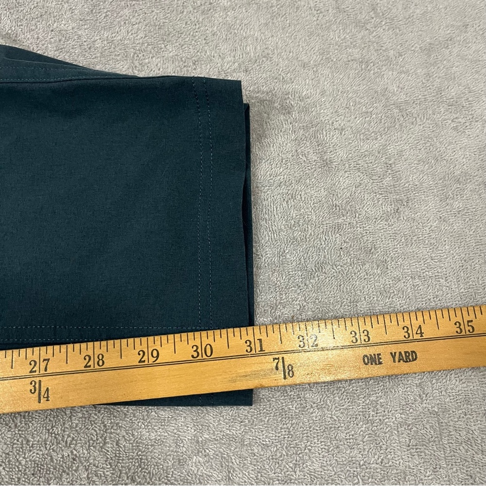 KÜHL Women’s 12 Short Cargo Hiking Pants Outdoor Utility Stretch 6065 - Picture 10 of 10